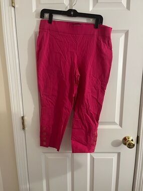 Bright Pink Cropped Button-Hem Capris